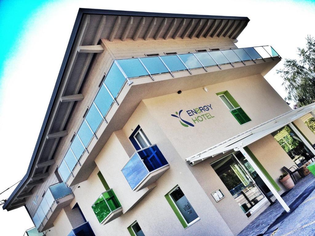 Energy Hotel カルチェラーニカ・アル・ラーゴ エクステリア 写真